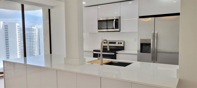 Photo - 19355 Turnberry Way Unit 23F