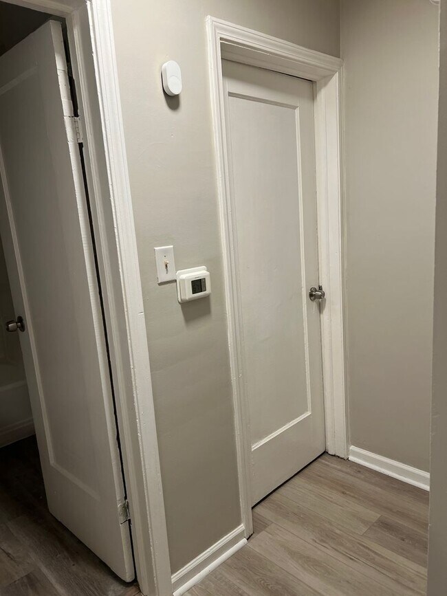 Photo - 1468 W 32nd St Unit 1468 W 32nd St