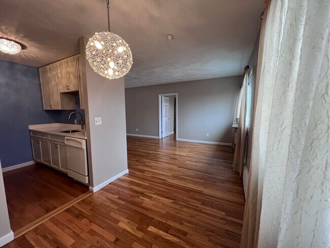 Photo - 101 Waite St Unit D1