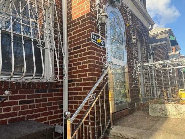 Photo - 3334 89th St Unit 2