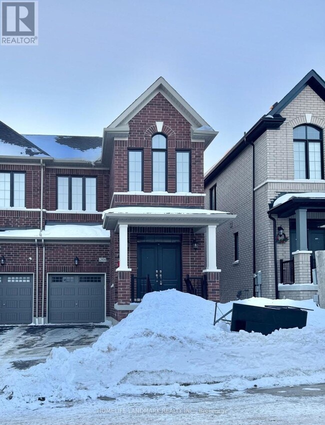 Photo - 2924 Nakina St