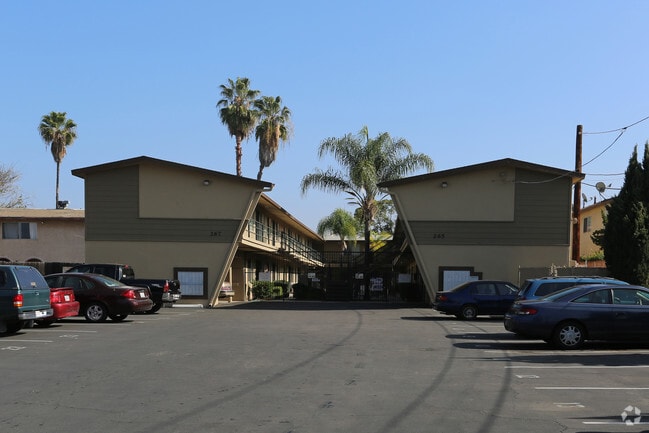 Orlando Woods Apartments