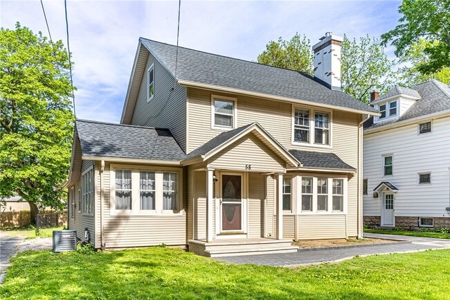 Photo - 58 Fairview Crescent