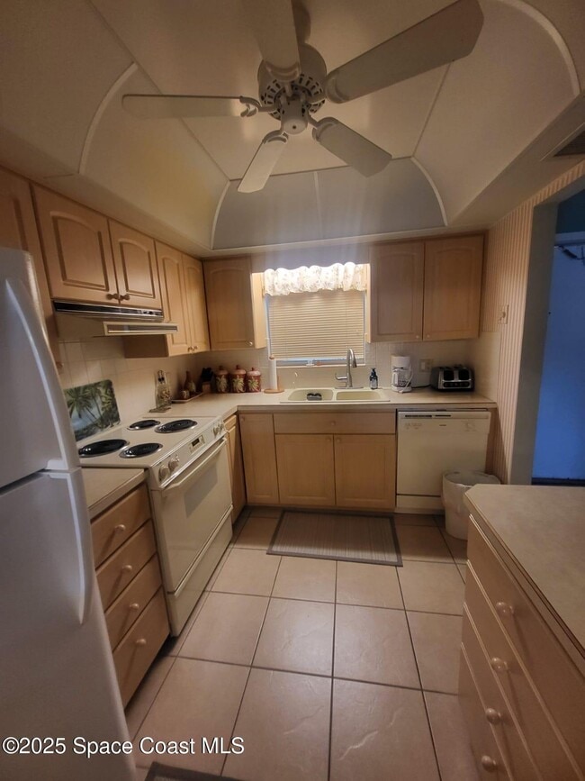 Photo - 150 Intrepid Way Unit 8 H