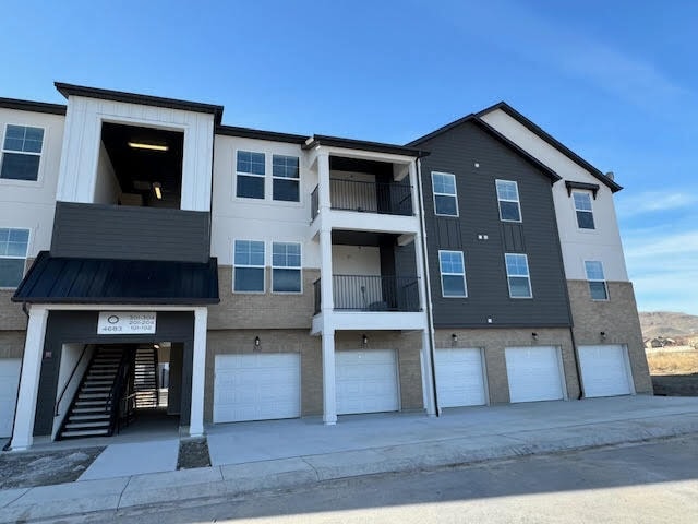 Building Photo - 4683 Sylvie Dr Unit 1