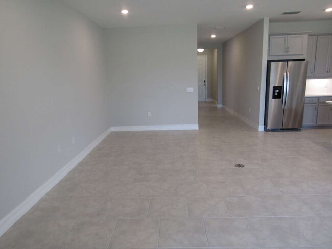 Photo - NEWER HOME located in desirable Palencia