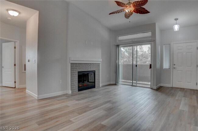 Photo - 2305 W Horizon Ridge Pkwy Unit 624