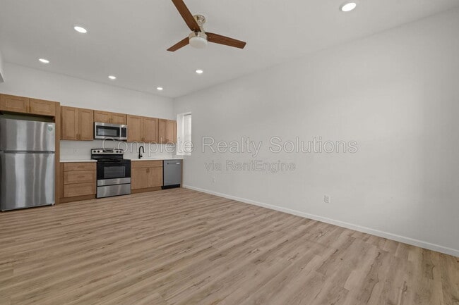 Photo - 3255 Nebraska Ave Unit 3253 2n