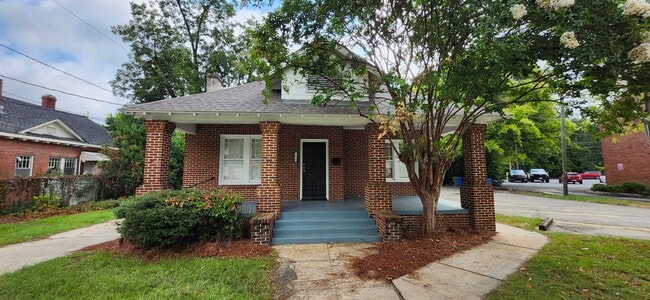 Building Photo - 4 bedroom home in Midtown Columbus