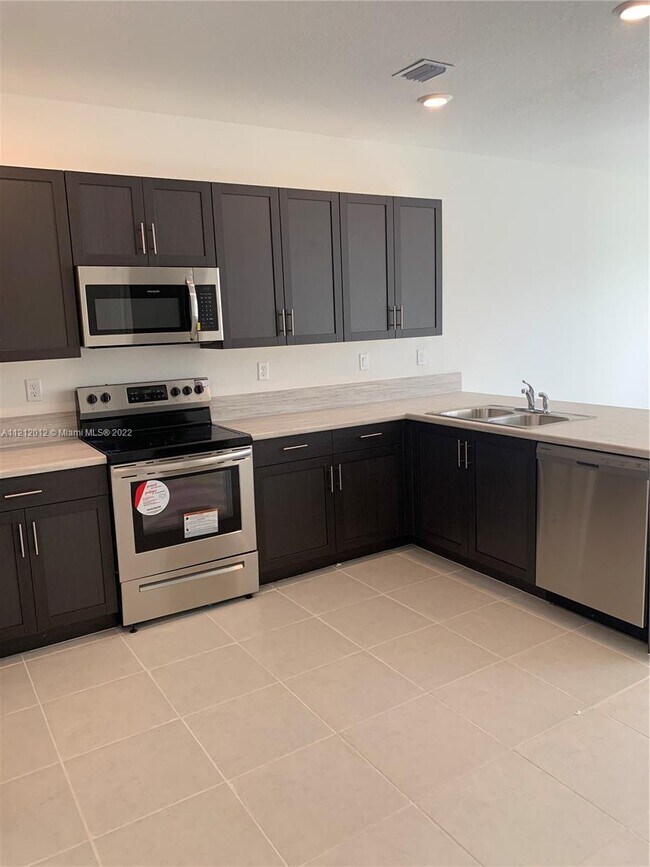 Photo - 1166 SE 26th Ter