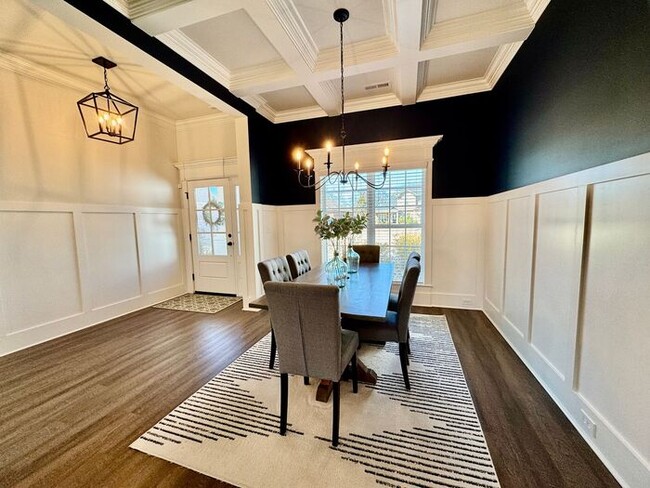 Photo - Pre-lease today for a late May move in