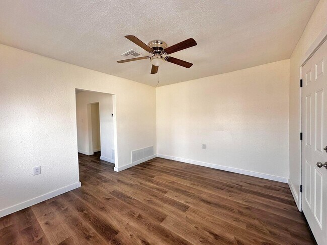 Photo - 3614 Erath Ave