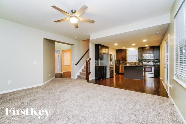 Photo - 4015 Peregrine Pass Dr
