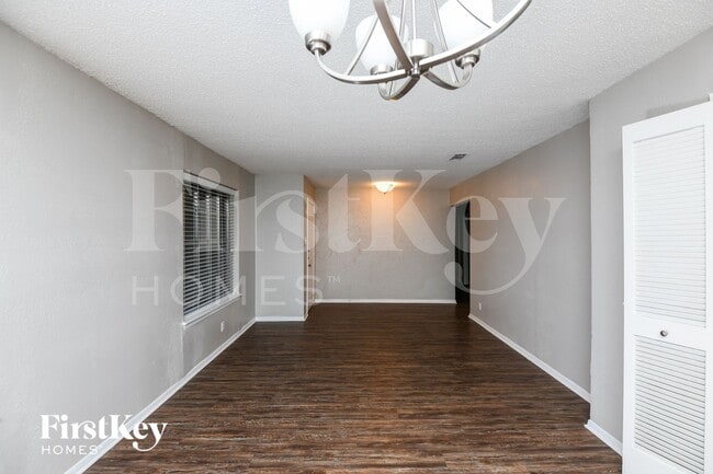 Photo - 1808 W Cedar Elm Dr