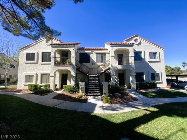 Building Photo - 4712 Nara Vista Way Unit 204