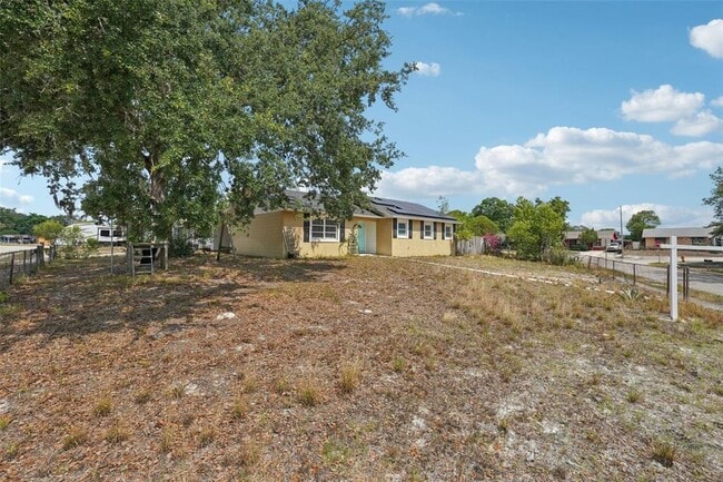 Photo - 503 Holt Cir
