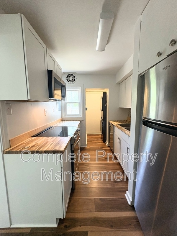 Photo - 1731 Valley Ave Unit Apt. H