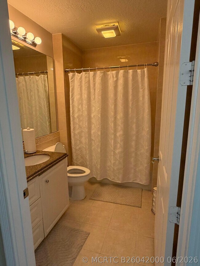 Photo - 106 Harbour Isle Dr E Unit 106