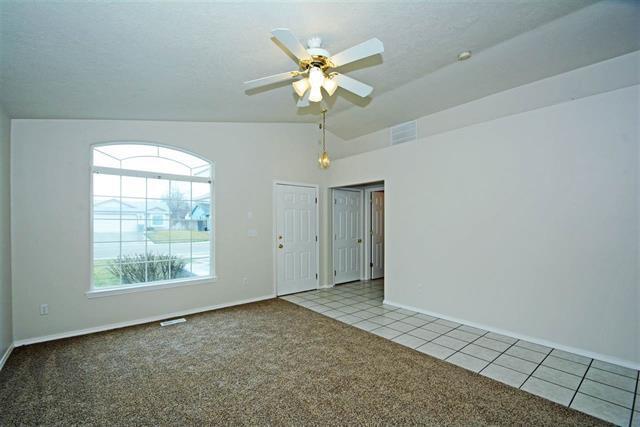 Photo - 31 N State St