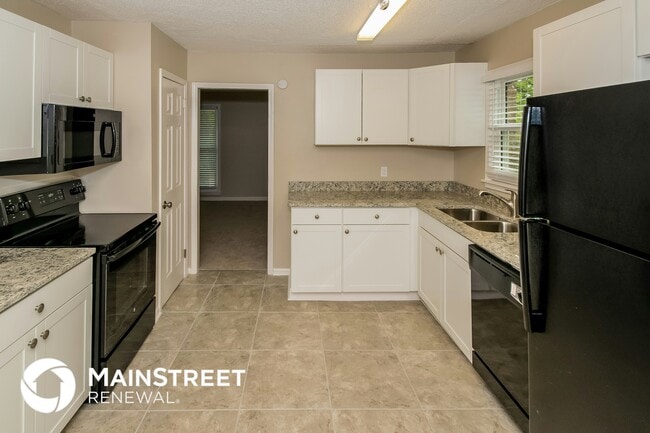 Photo - 1337 3rd Ave SW