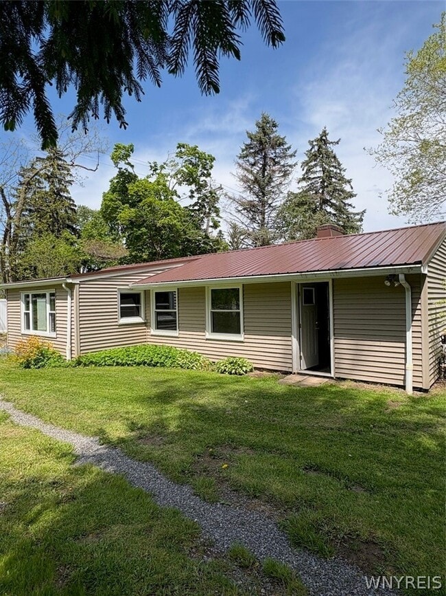 Photo - 896 Hillside Dr