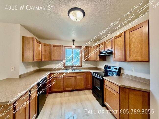 4910 W Cayman St