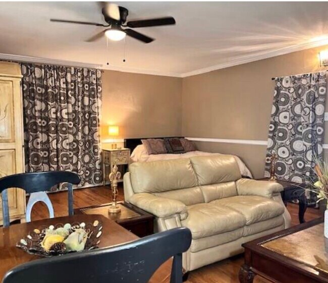 3231 Ashton Park Dr