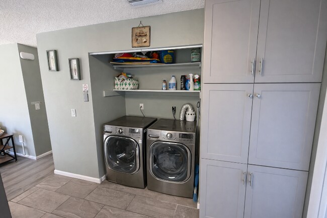 Photo - 4705 19th St W Unidad 4705