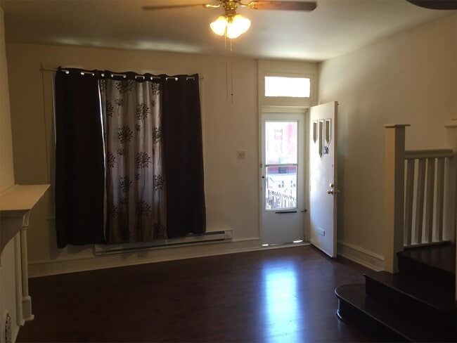 Photo - 30 N Dewey St