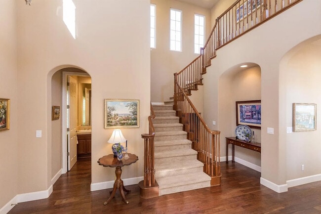 Photo - 2490 Muirfield Way