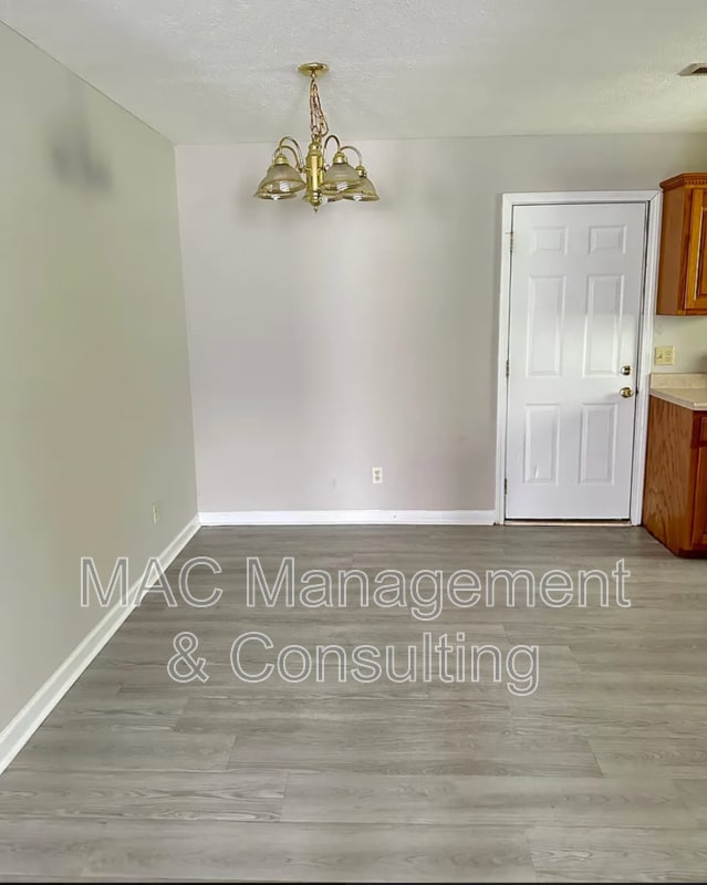 Photo - 1505 Autumn Ave