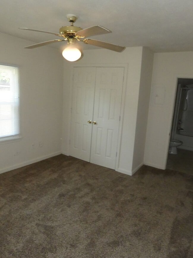 Photo - 1643 Briarfield Rd