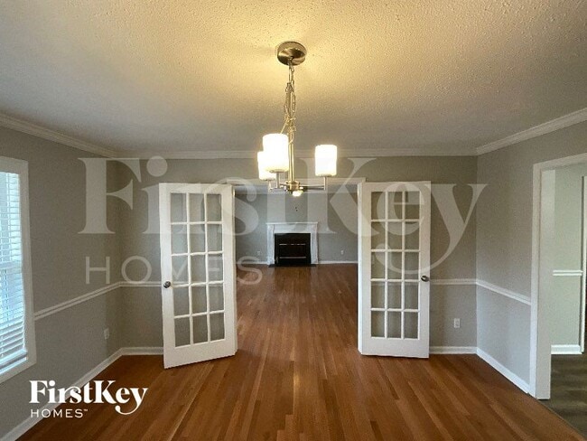 Photo - 139 Creek Meadow Dr