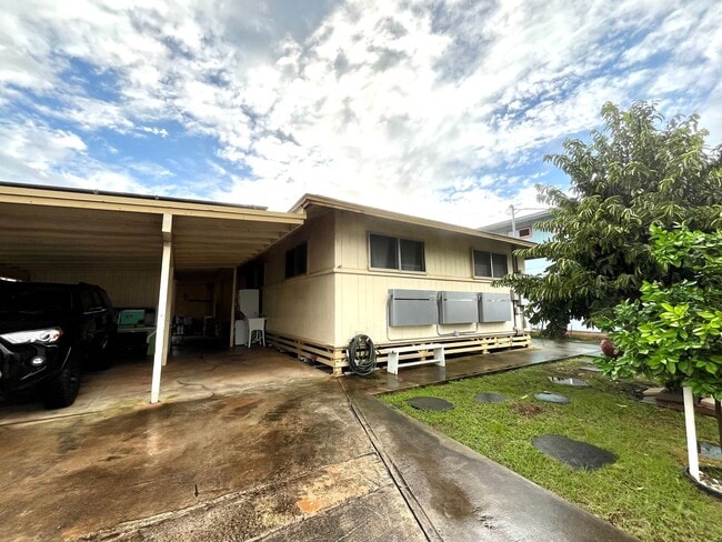 Building Photo - For Rent – Renovated 3-Bedroom Home with P...