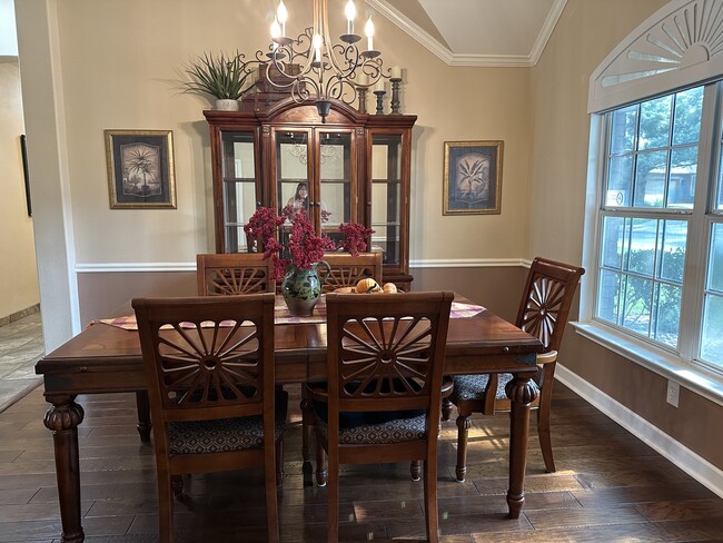 Photo - 1604 Canyon Oak