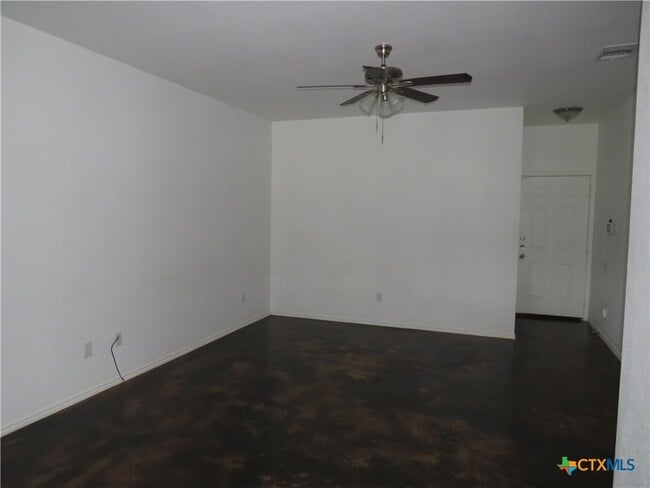 Photo - 223 N Mary Jo Dr