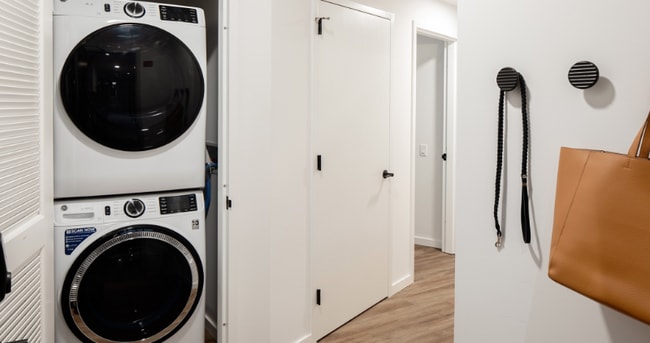 Photo - 159 N Aberdeen St