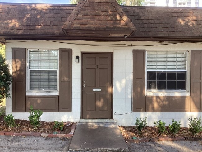 Building Photo - Downtown 1 bdrm Apt