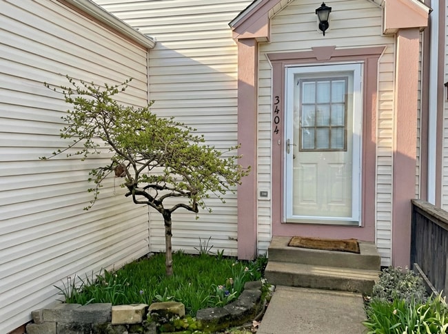 Photo - 3bed/3.5bath Townhouse in Walden Woods