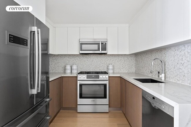 Photo - 2128 Ocean Ave