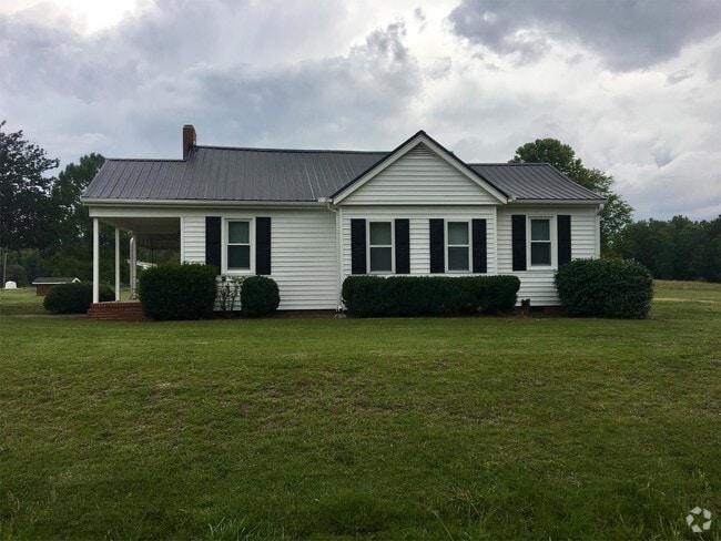Building Photo - 1804 Allens Crossroads Rd Rental