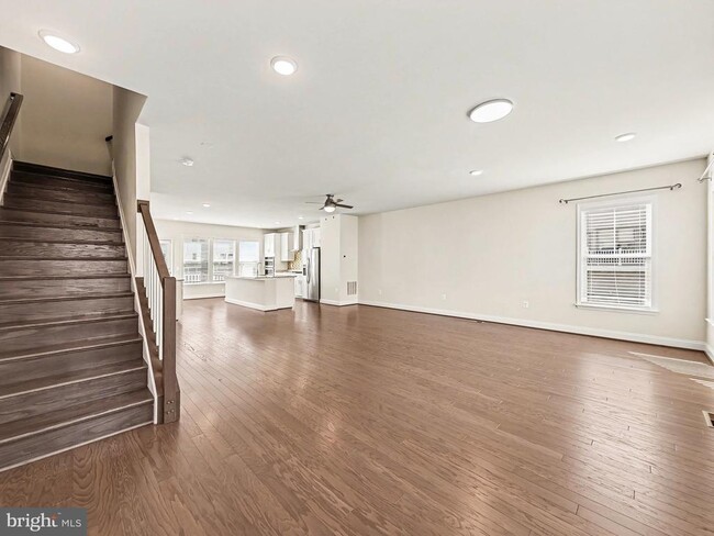Photo - 1900 Greenbriar Hall Rd