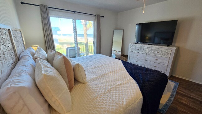 Photo - 2750 Ocean Shore Blvd