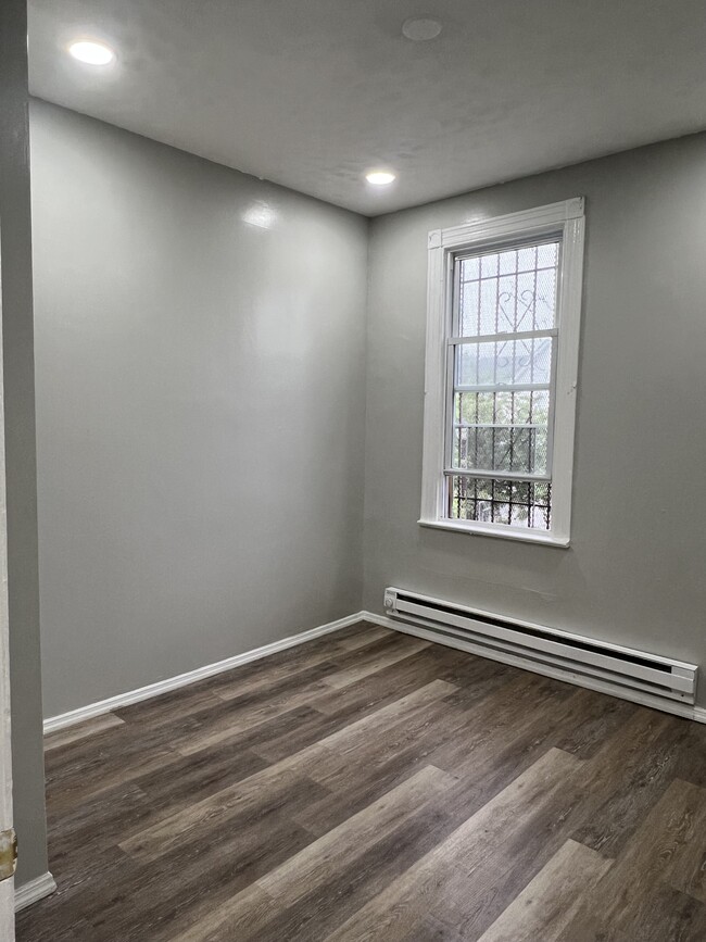 Photo - 234 Clark Pl Unit 2R