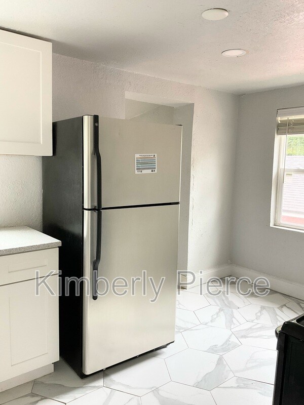 Photo - 1356 W 24th St Unit 1
