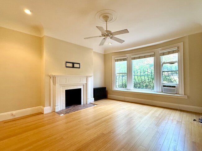 Photo - 330 Dartmouth St Unit 1B