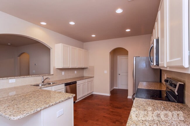Photo - 216 Stillwood Dr