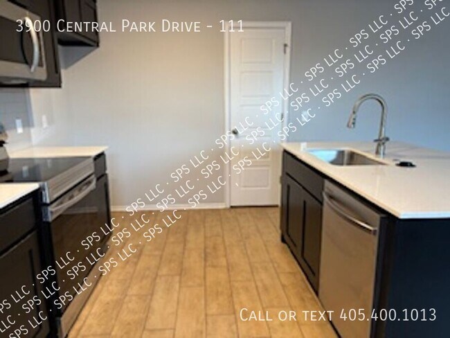 Photo - 3900 Central Park Dr