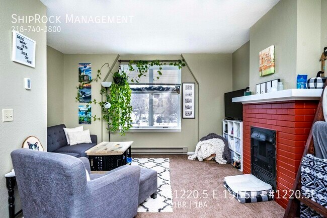 Photo - 1220.5 E 1st St Unidad #1220.5C