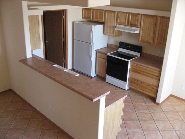 2355 Saturn Cir